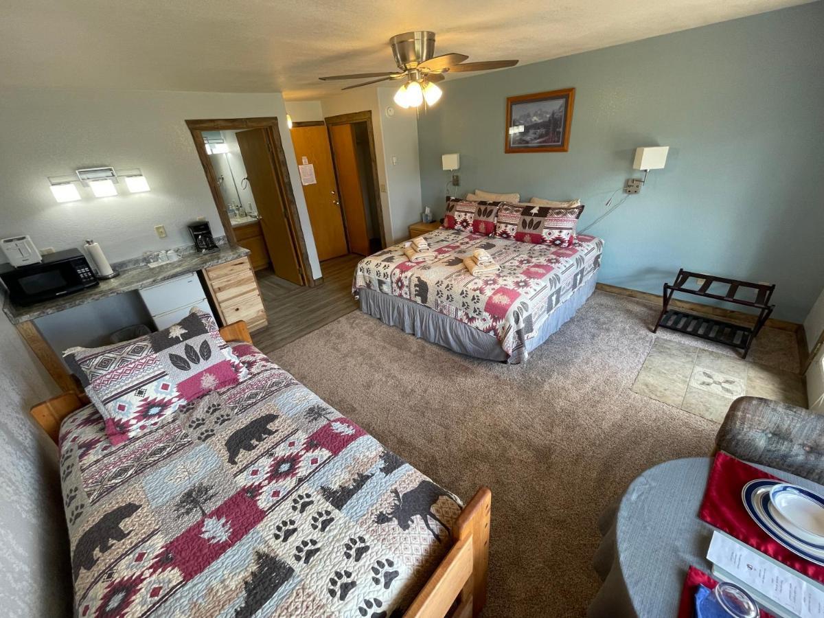 Denali Lakeview Inn Healy Ngoại thất bức ảnh
