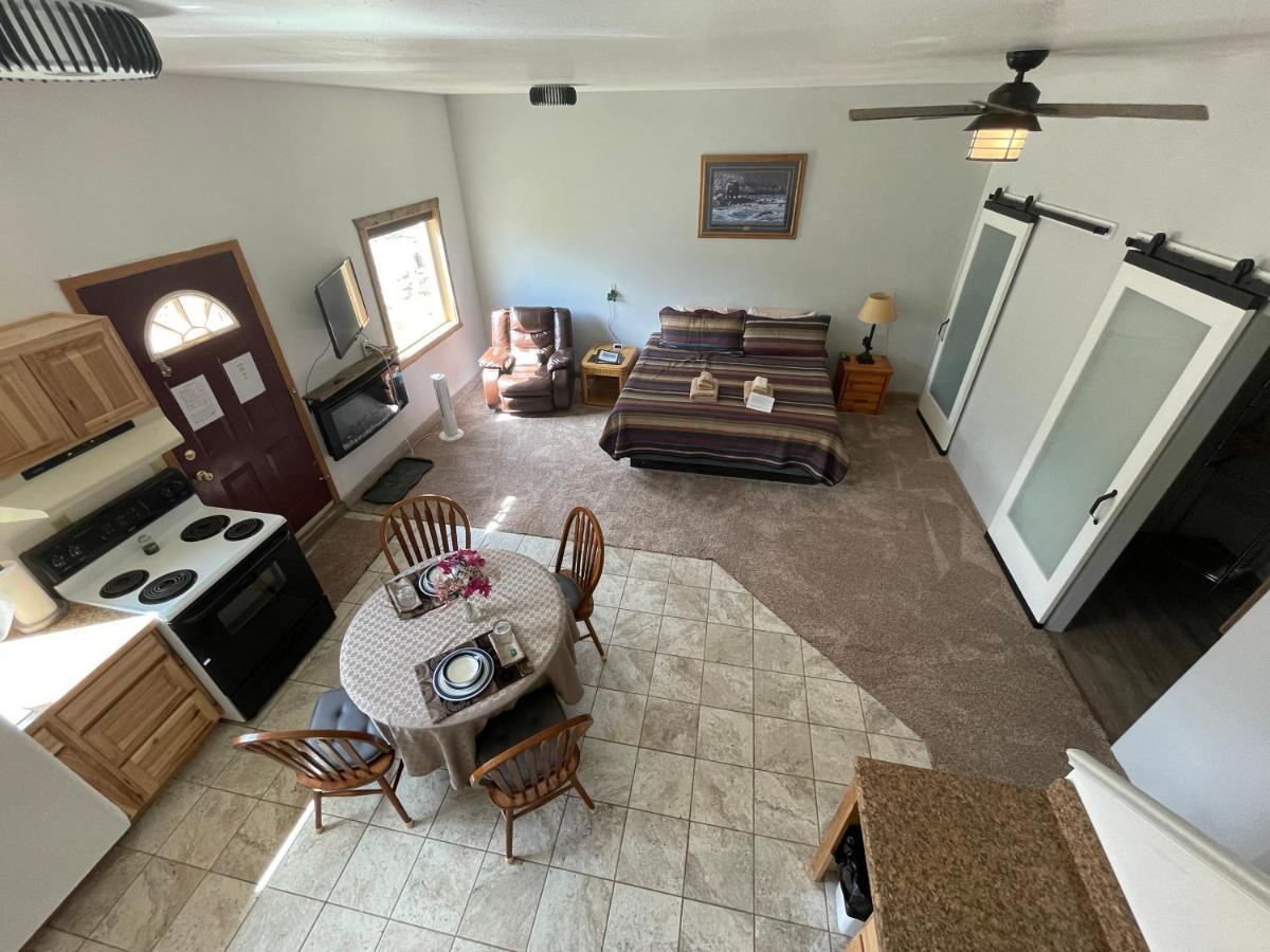 Denali Lakeview Inn Healy Ngoại thất bức ảnh