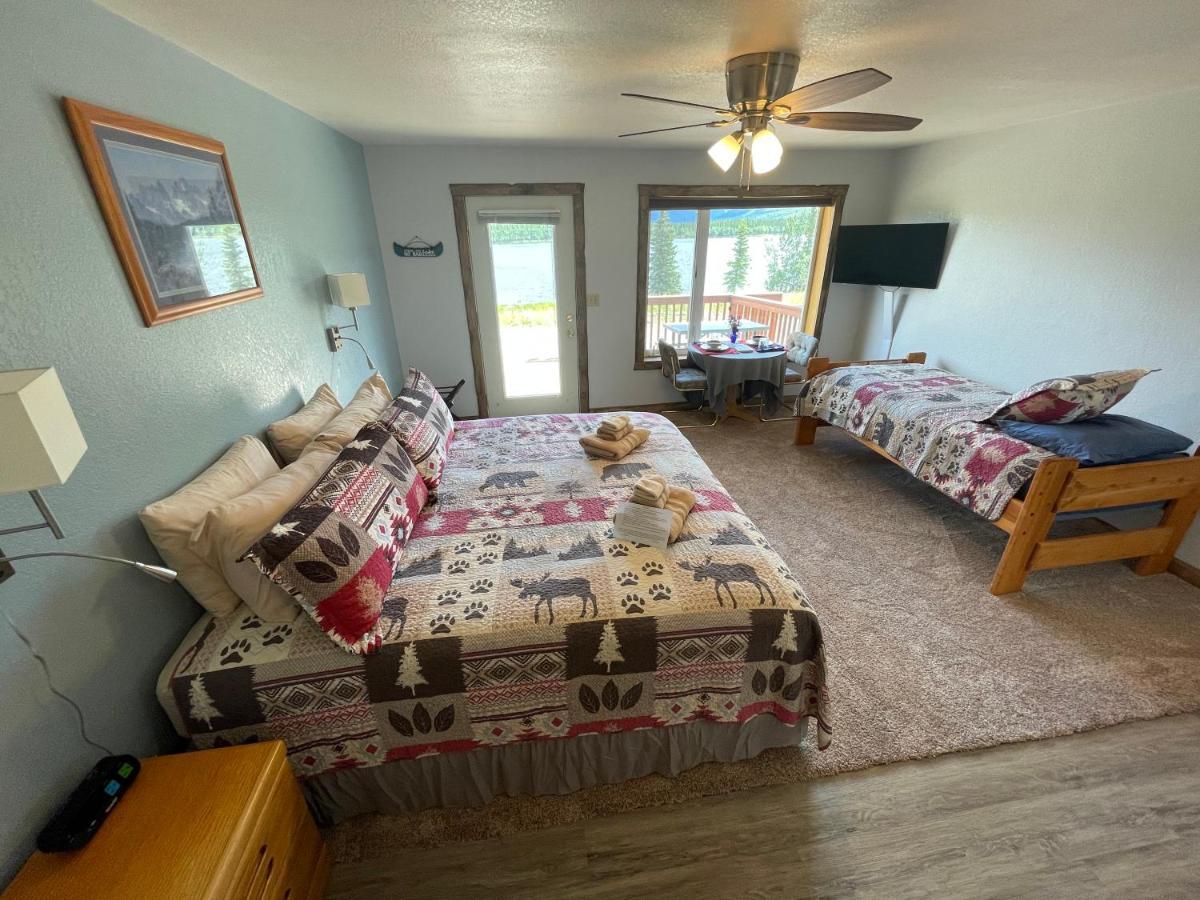 Denali Lakeview Inn Healy Ngoại thất bức ảnh