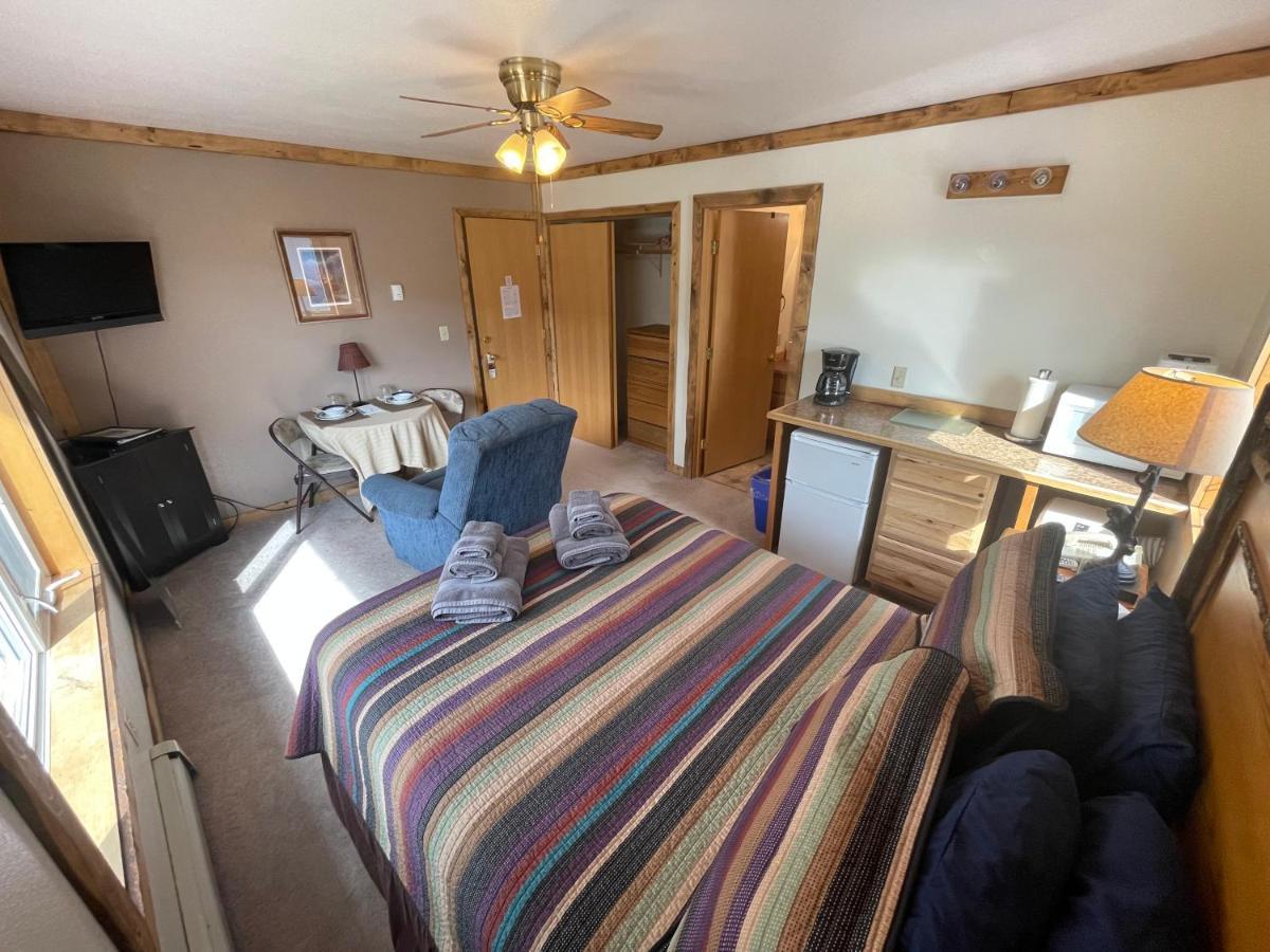Denali Lakeview Inn Healy Ngoại thất bức ảnh