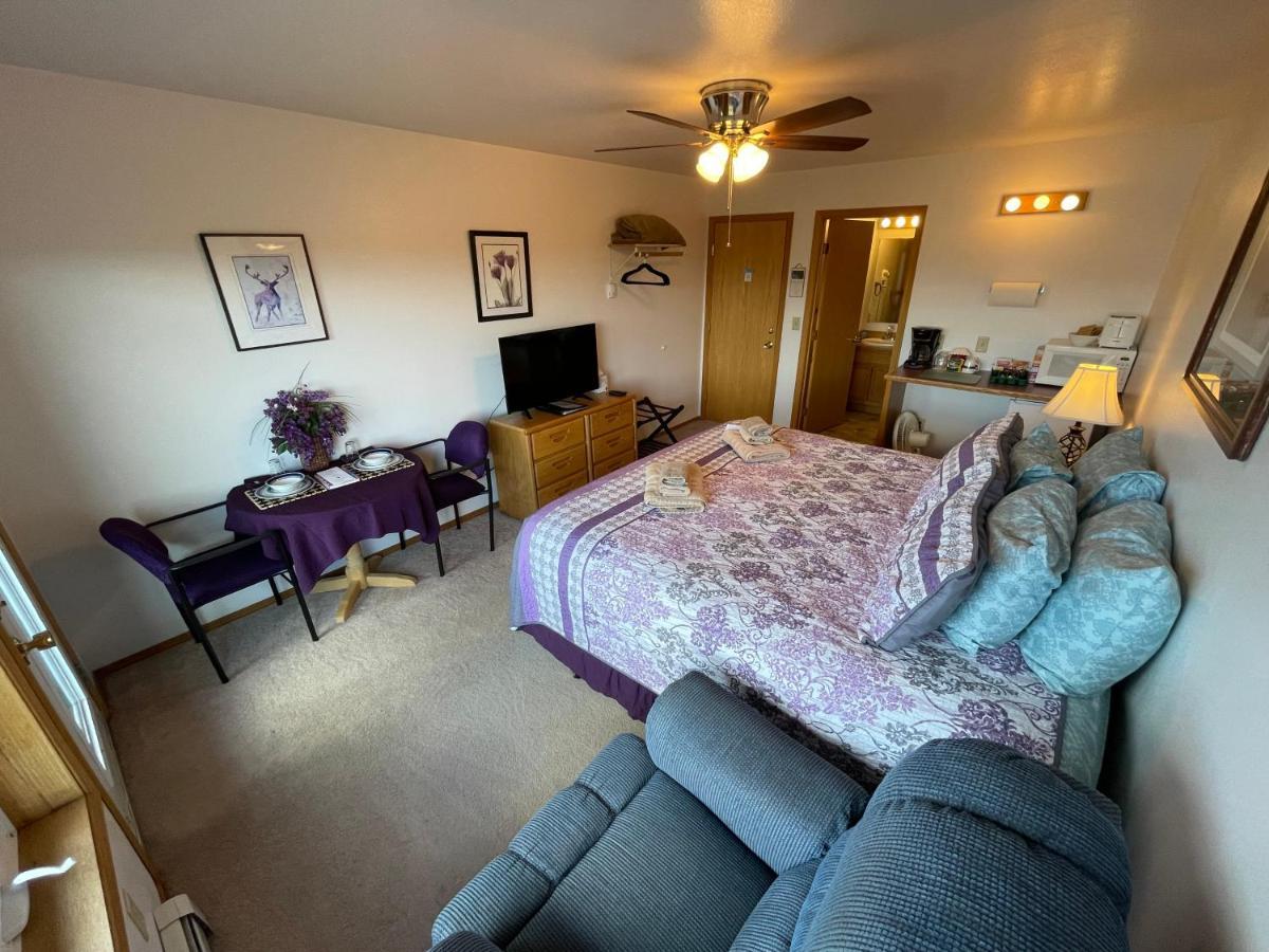 Denali Lakeview Inn Healy Ngoại thất bức ảnh